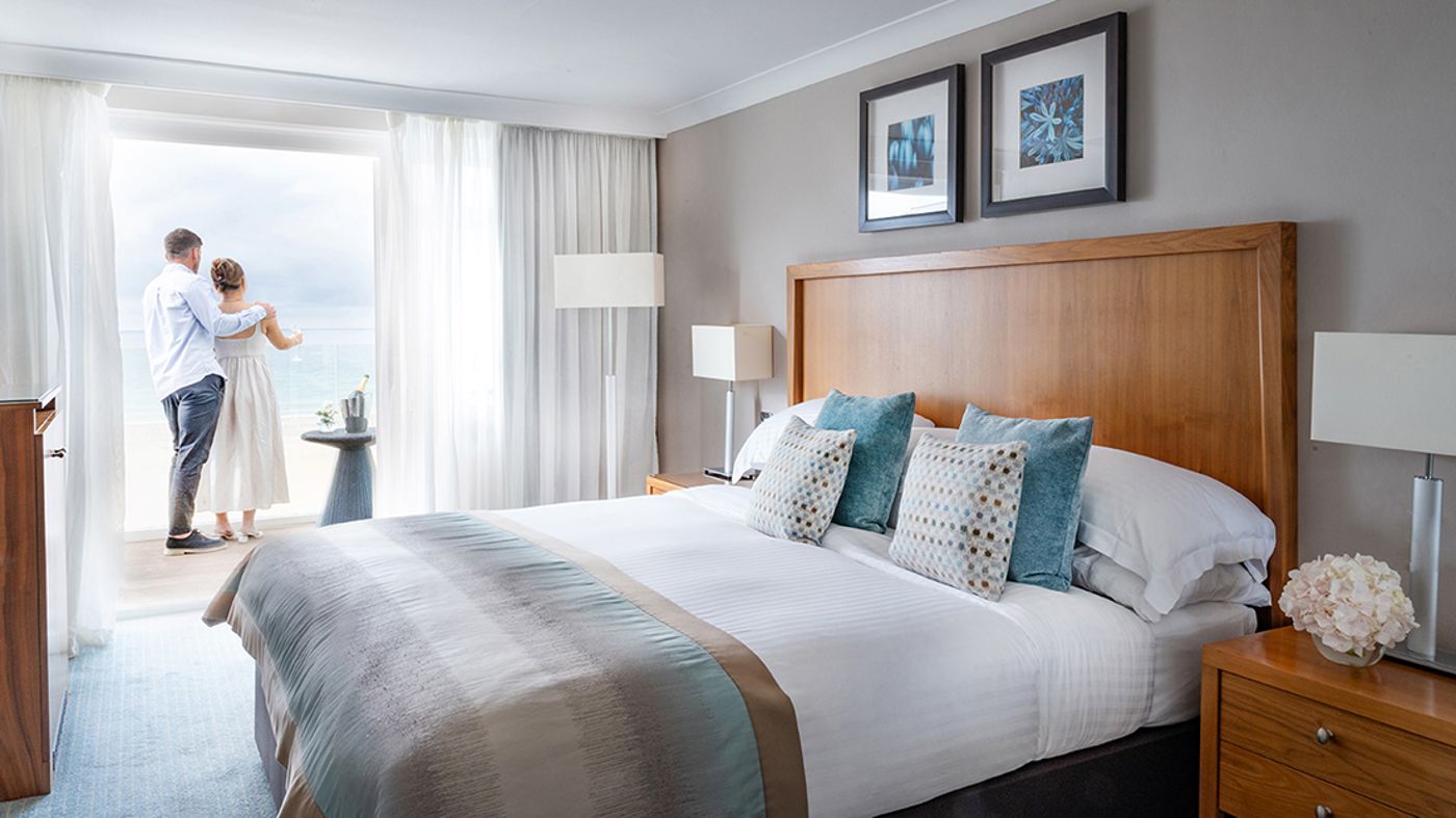 L-Horizon-Beach-Hotel---Spa-Room-8