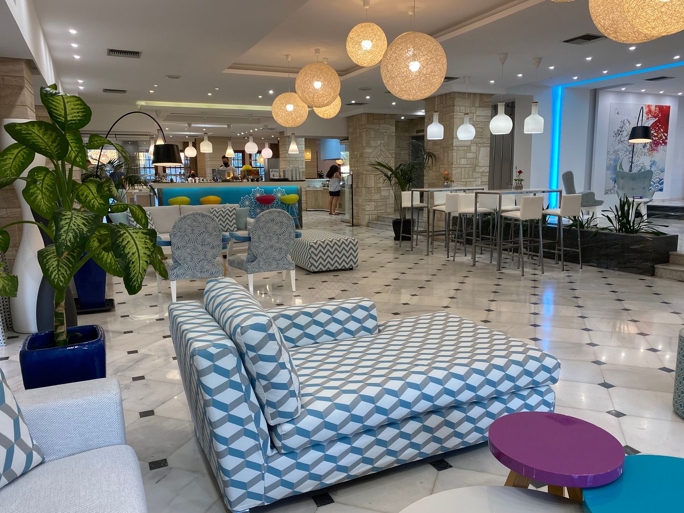 smartline-Kyknos-Beach-Lobby-68