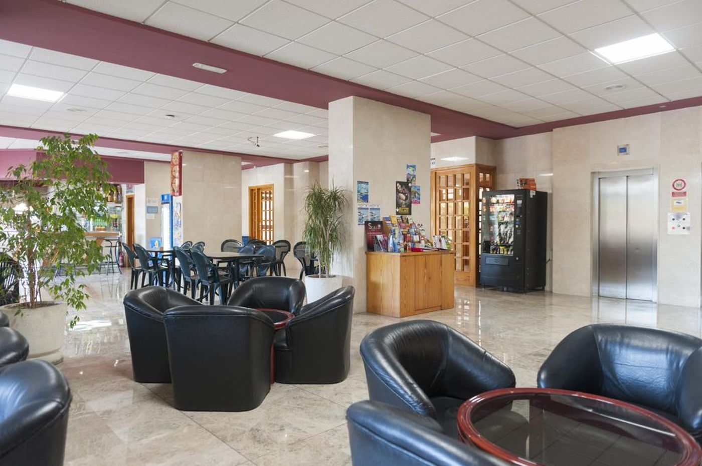 La Era Park Apartments