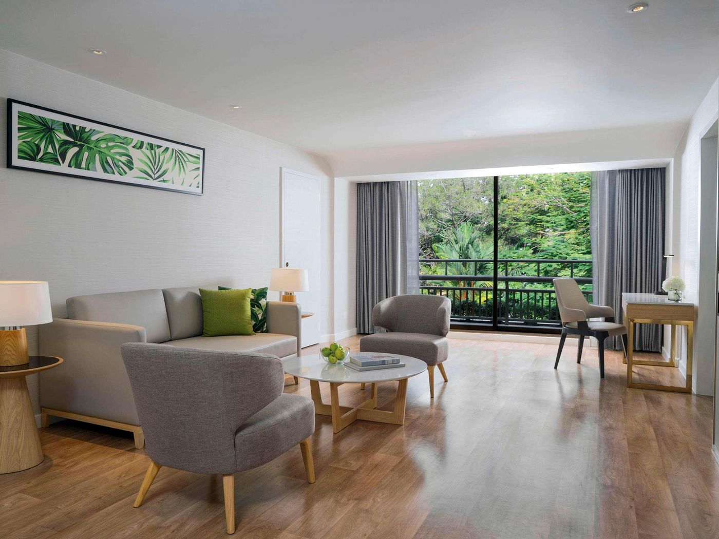 Movenpick-BDMS-Wellness-Resort-Bangkok-Room-44