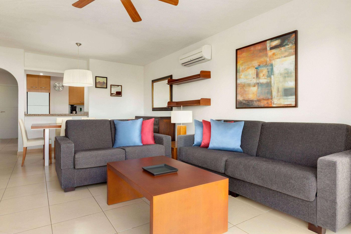 Wyndham-Residences-Golf-Del-Sur-Room-38