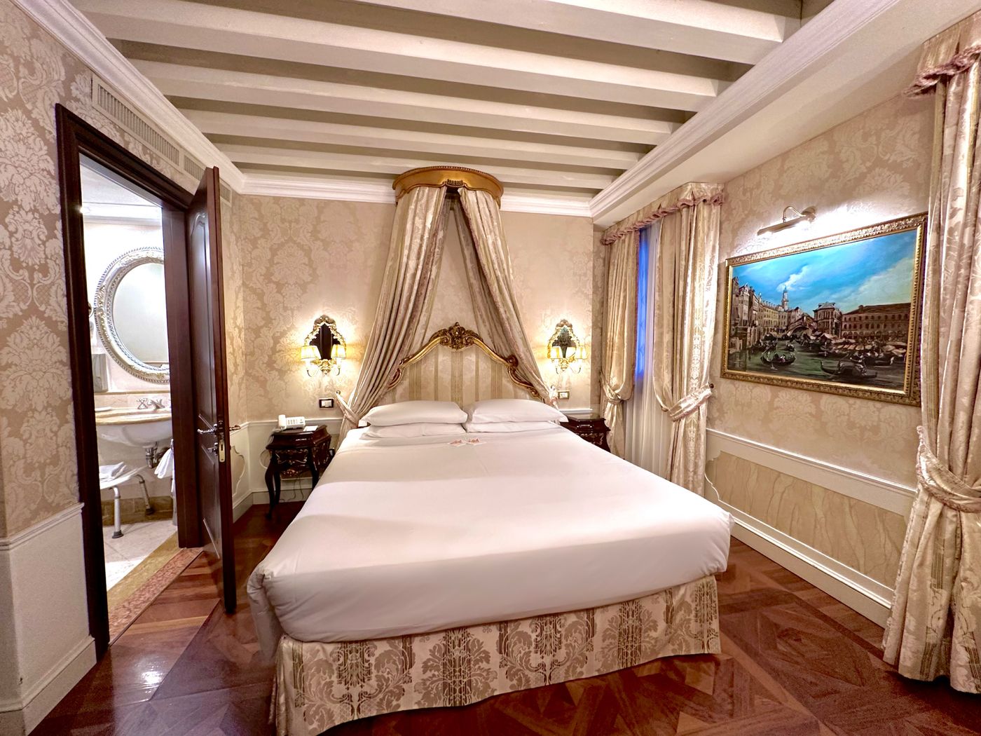 Hotel-Canal-Grande-Room-22