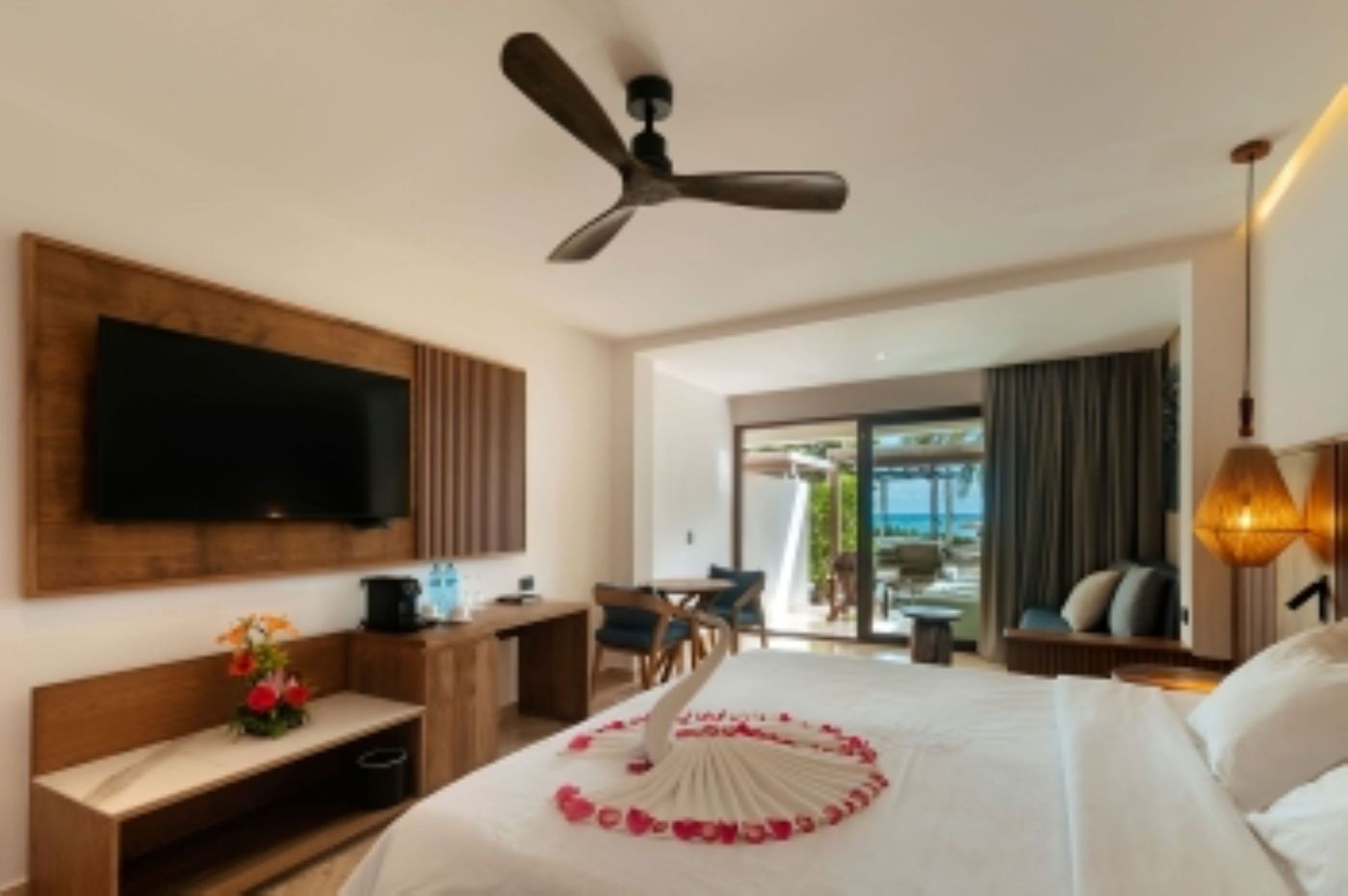 Akumal-Bay-Beach---Wellness-Resort-Room-20