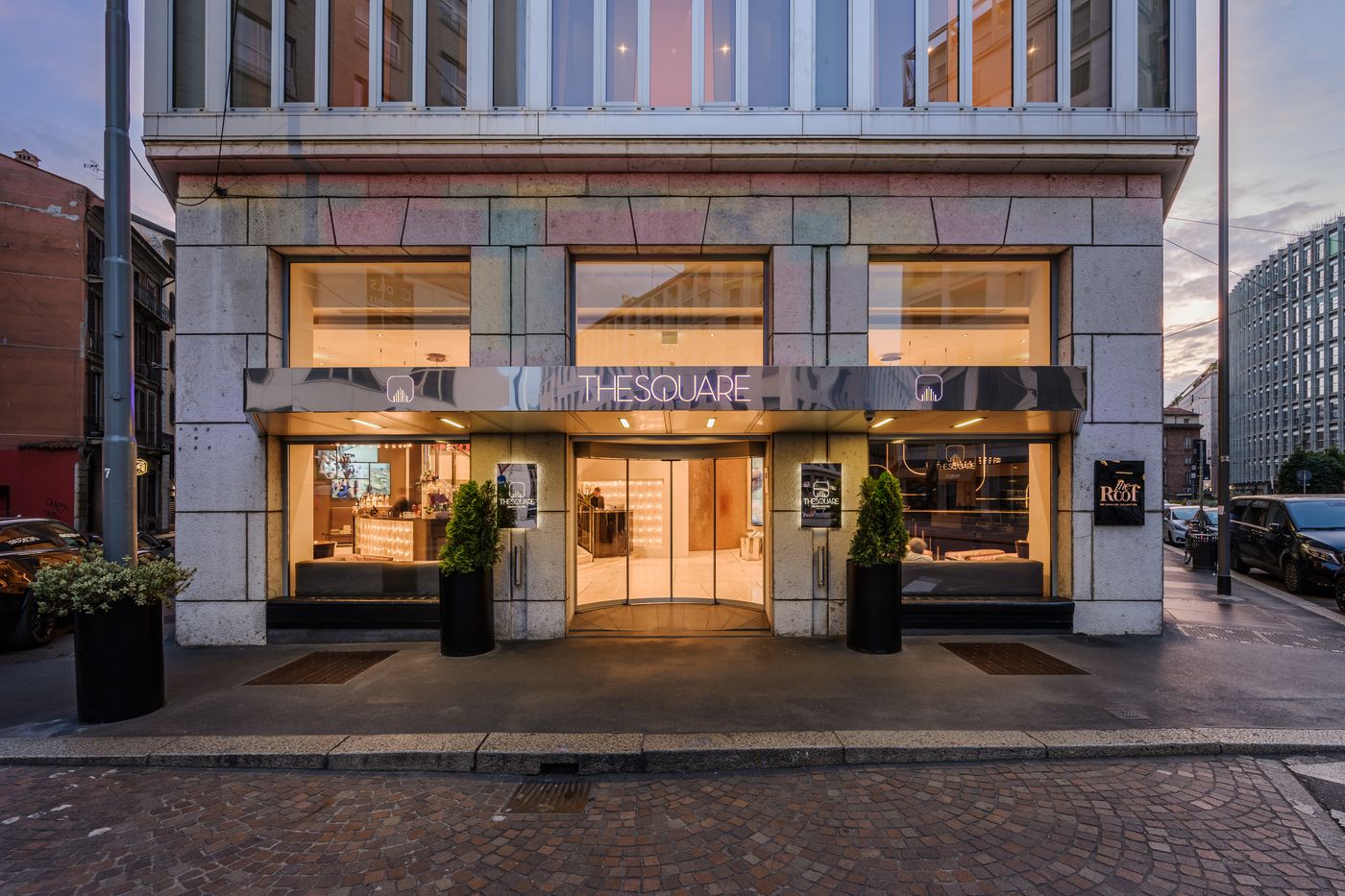 The Square Milano Duomo - Italy - Milano - General view - 8