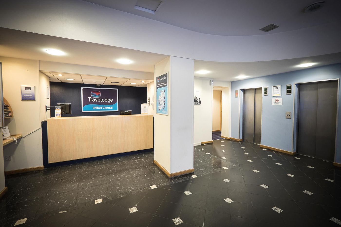 Belfast Central Travelodge - United Kingdom - BELFAST - Lobby - 5