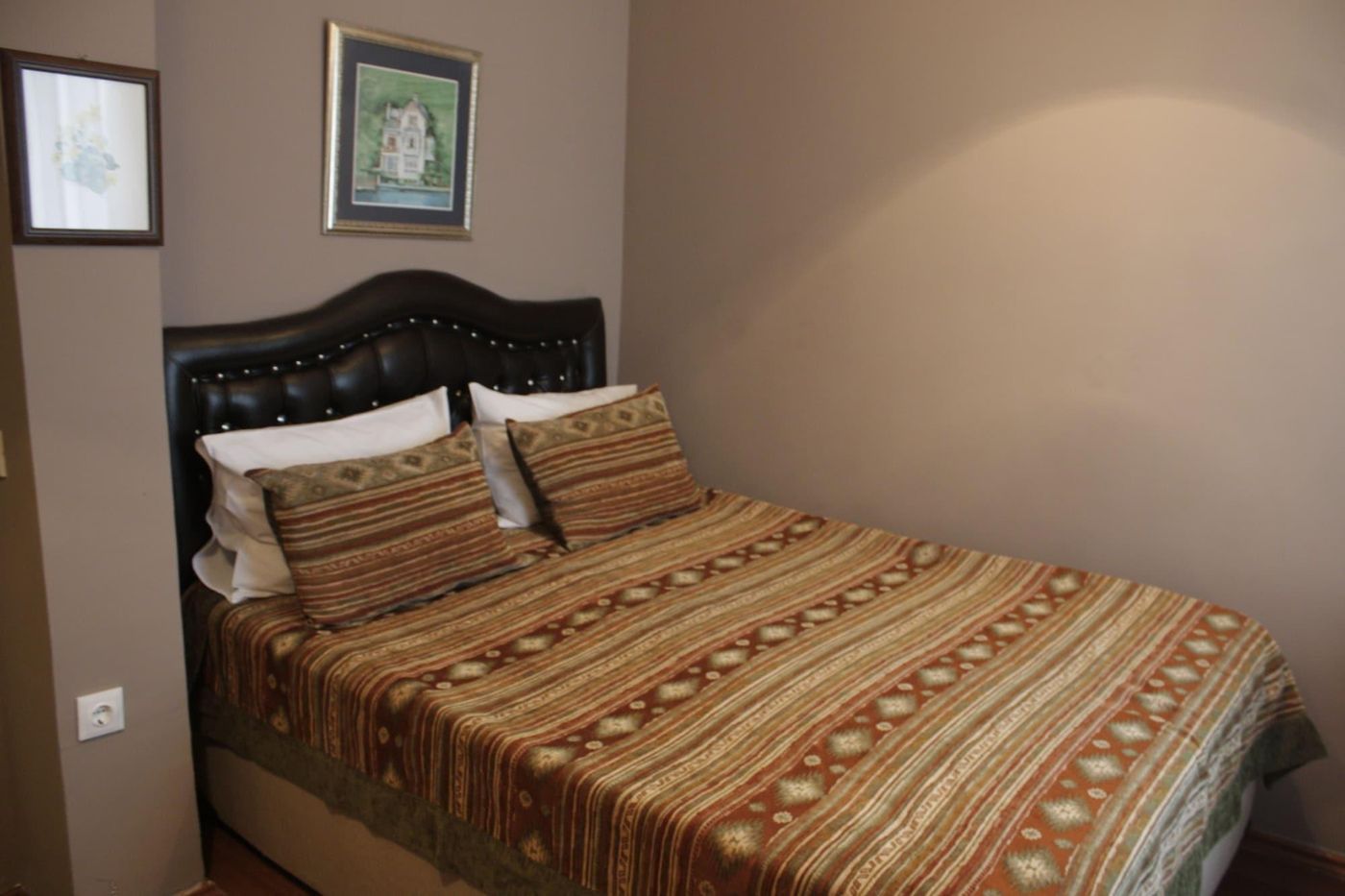 Nobel Hostel Guesthouse-Turkey-Istanbul-Room-8