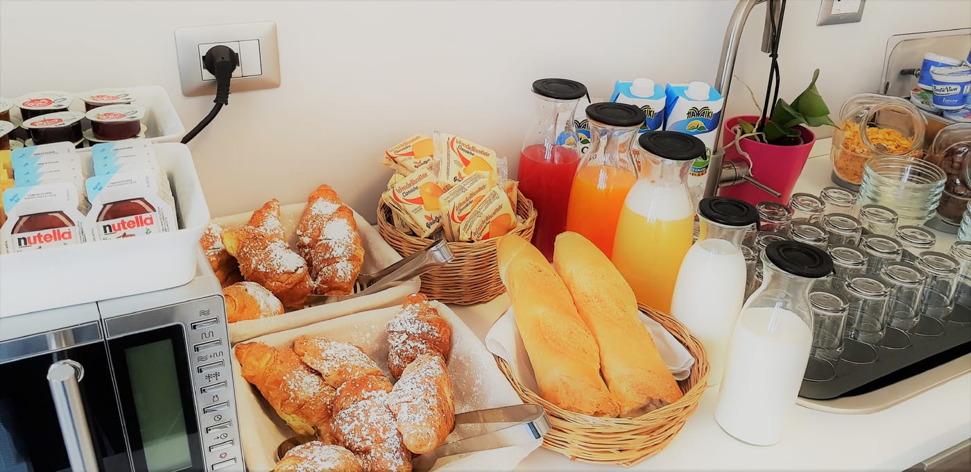 Prima-Guesthouse-Collection-Bar-30