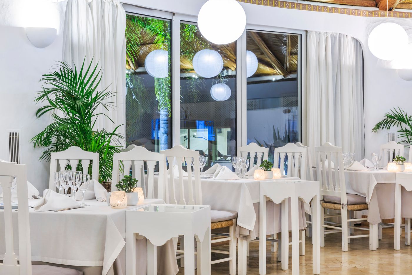 Encosta-do-Lago-Resort-Restaurant-50