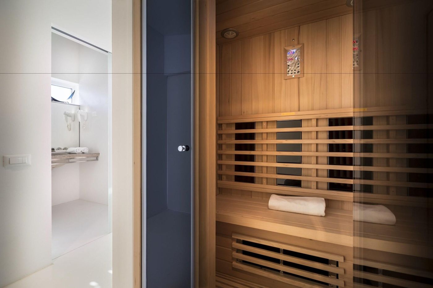 Rivalmare-Boutique-Hotel-Room-44