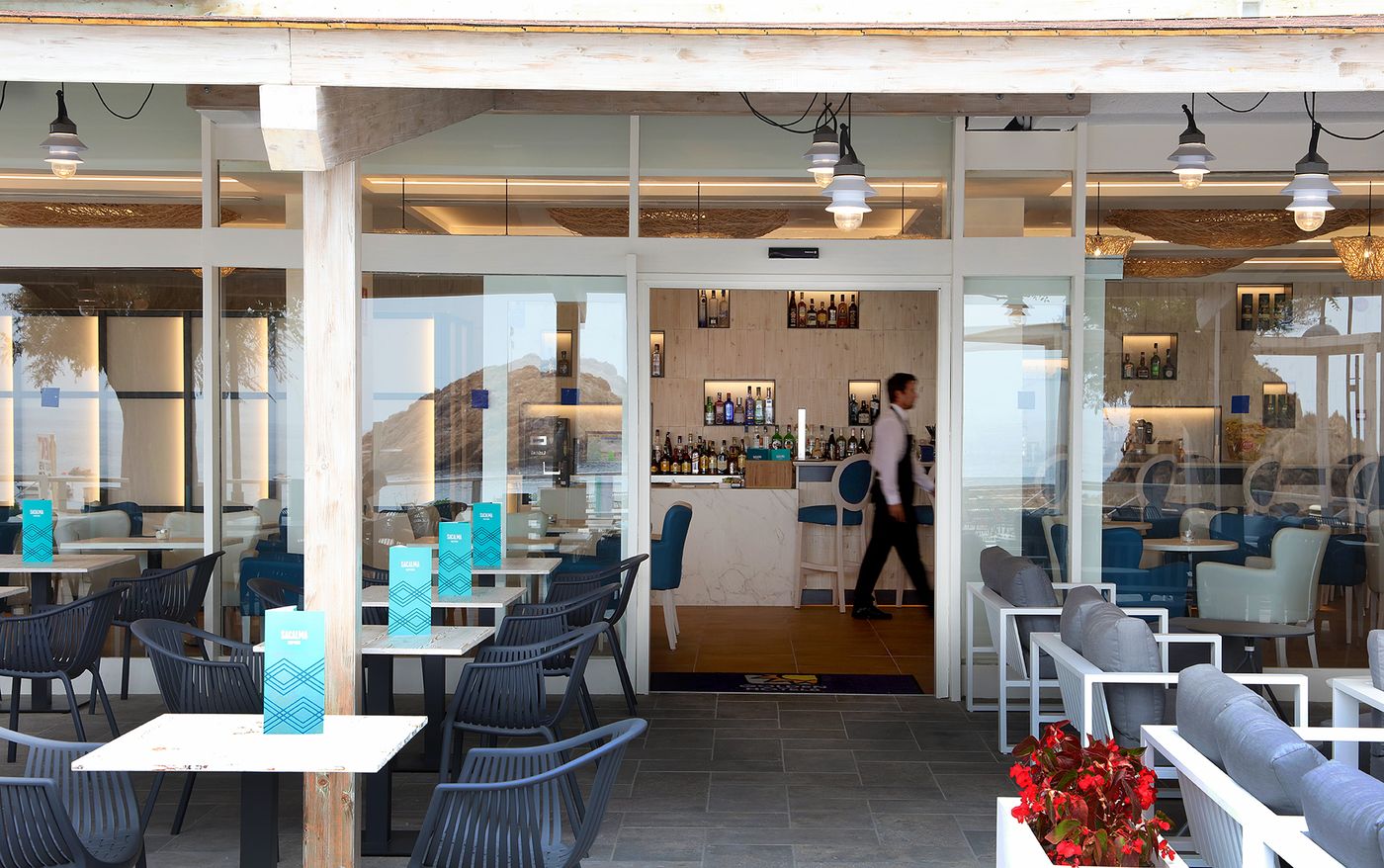 Golden-Mar-Menuda-Bar-43