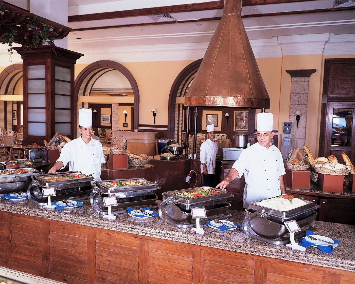 Laguna-Vista-Beach-Resort-Restaurant-35