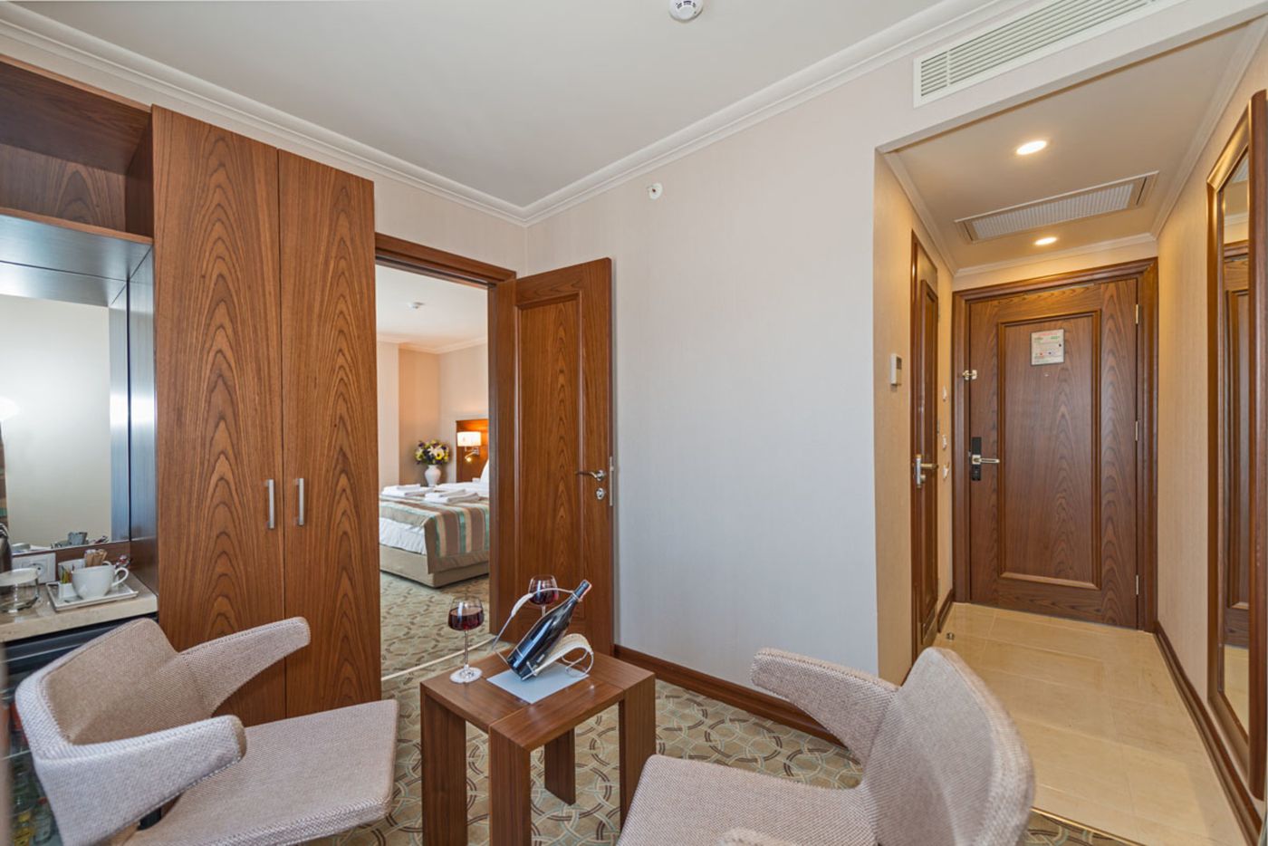 Bekdas-Hotel-Deluxe-Room-6