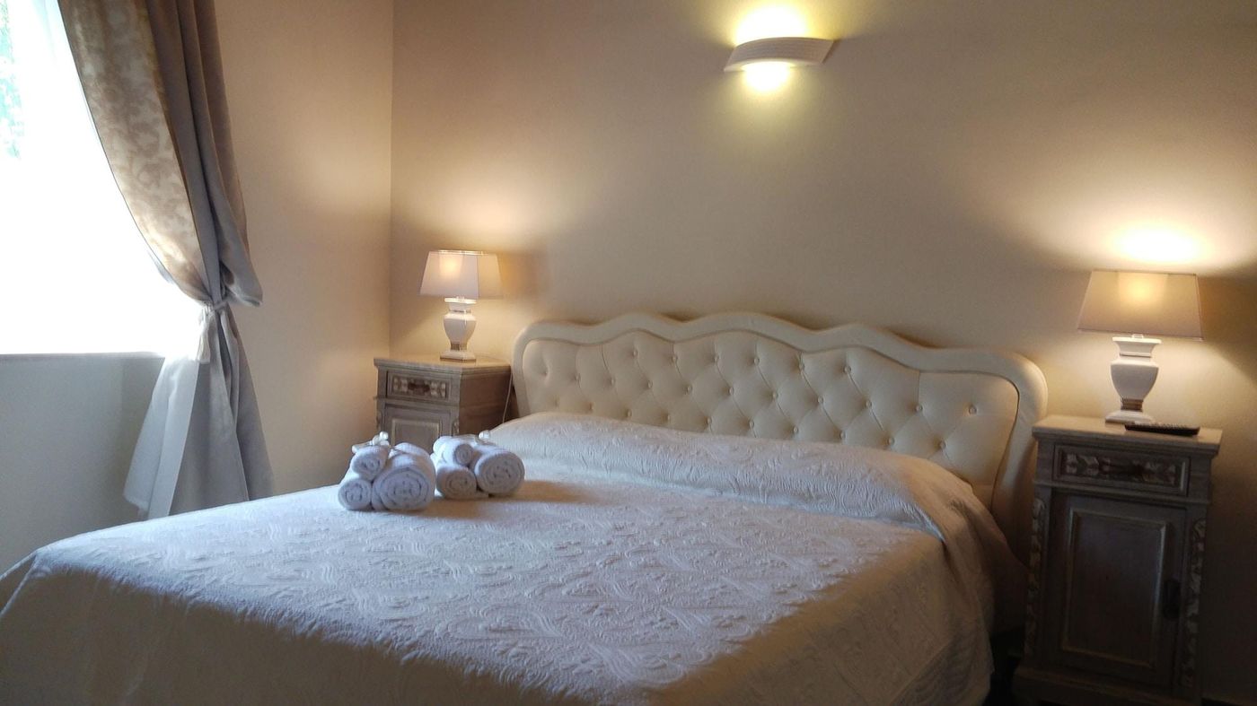 B-B-La-Bella-Lucca-Room-19