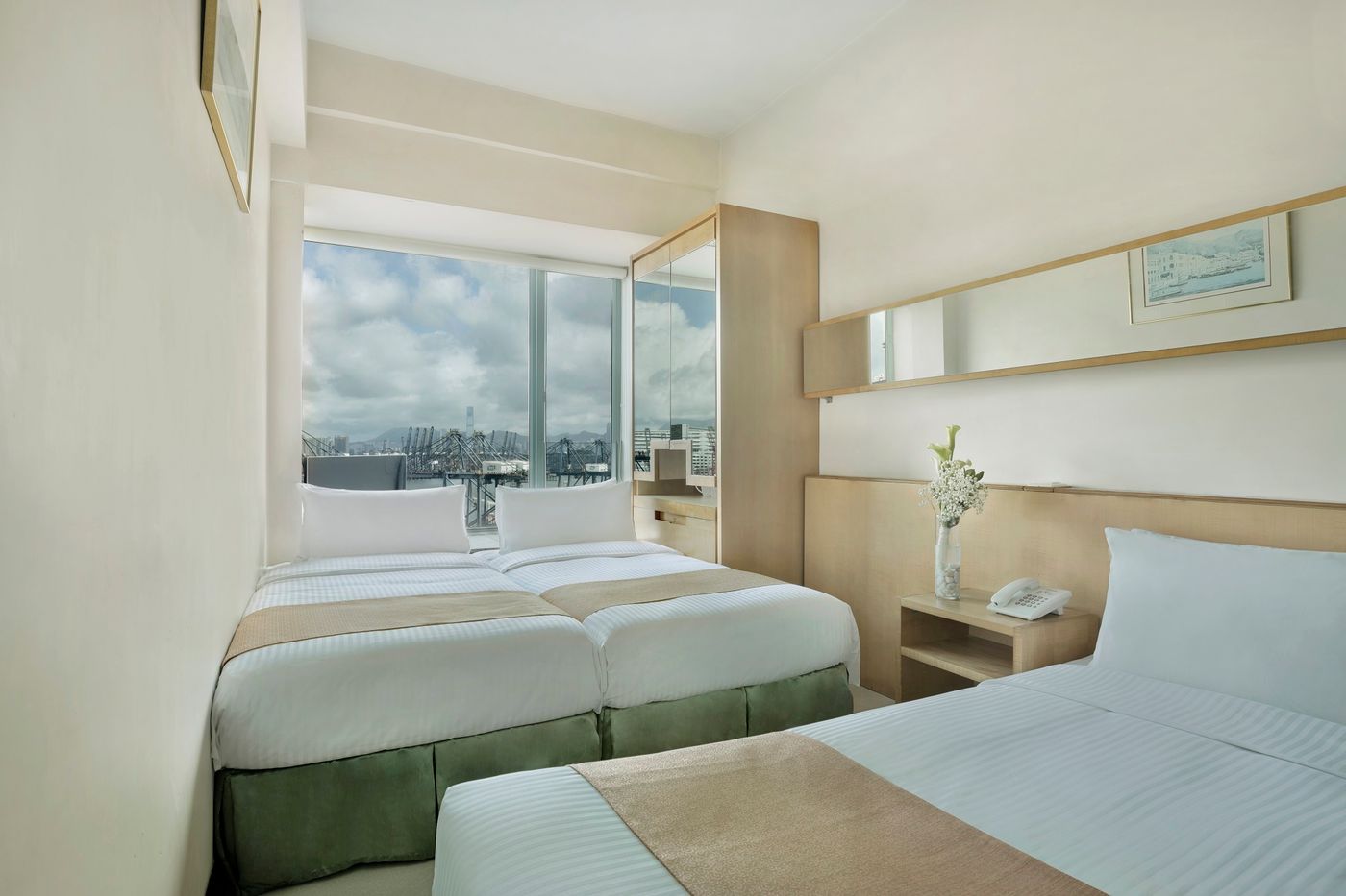 Rambler-Garden-Hotel-Room-9