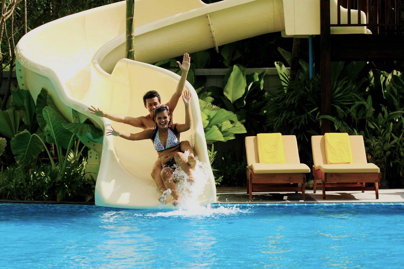 Centara-Anda-Dhevi-Resort---Spa-Krabi-Pool-12