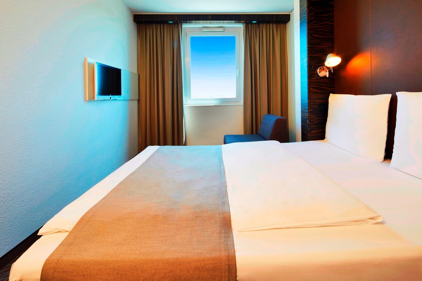 B-B-Hotel-Koln-West-Room-26