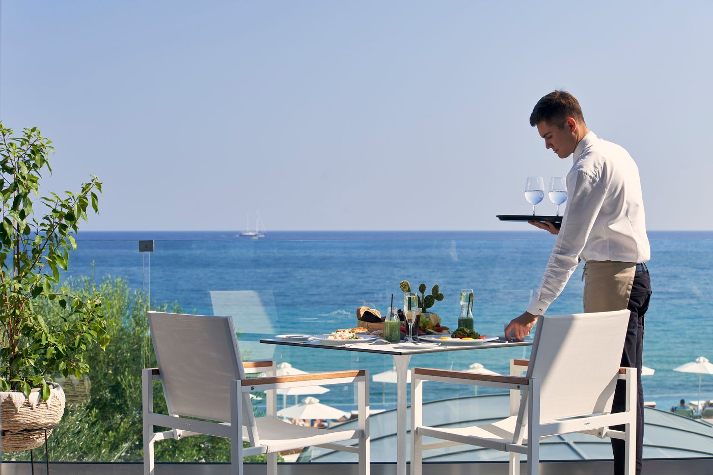 Lesante-Blu-Exclusive-Beach-Resort---Adults-Only-Restaurant-58