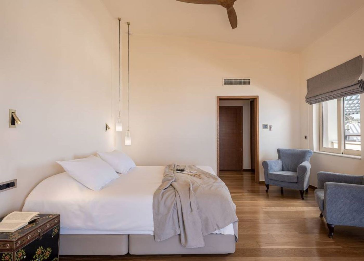 Cretan-Dream-Royal-Hotel-Room-36