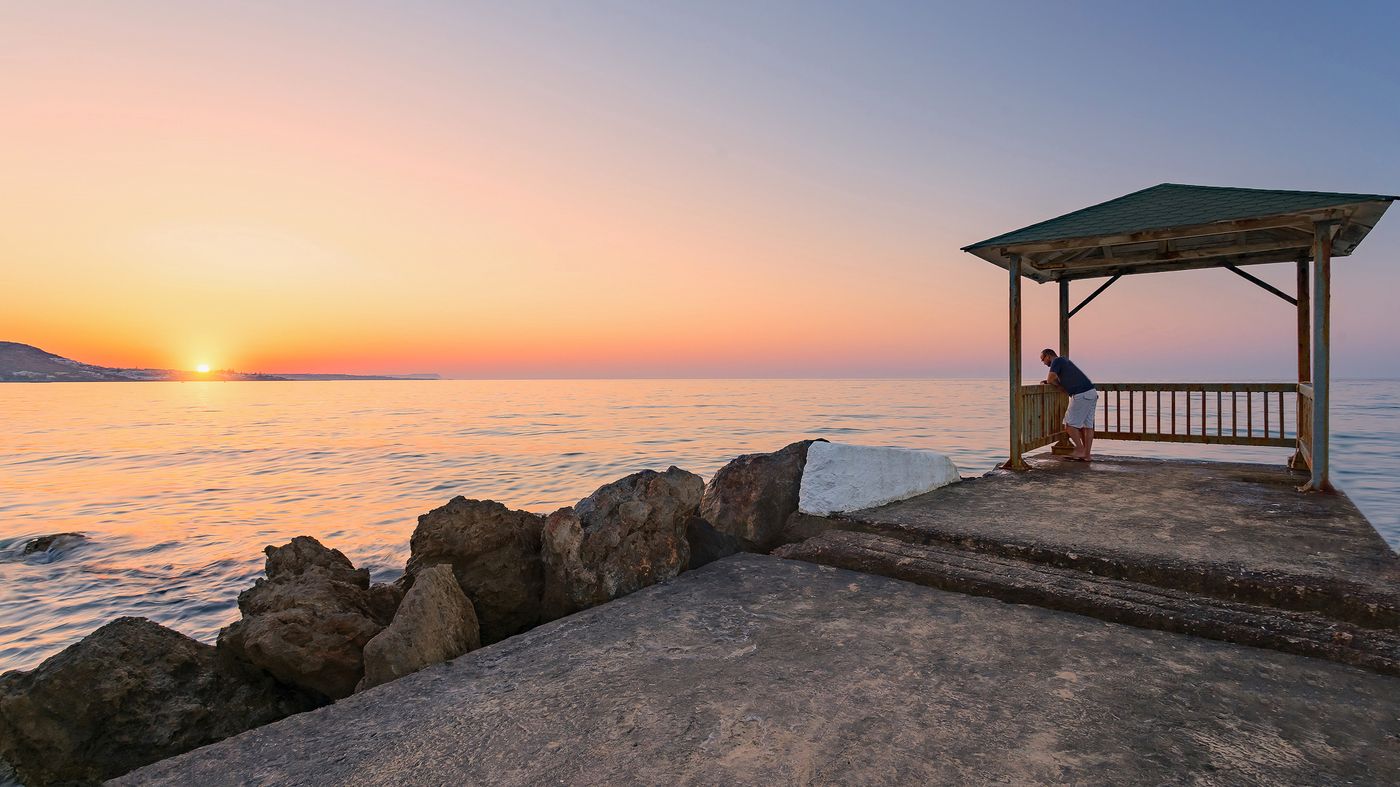 Neon-Beach-Hotel-Beach-40