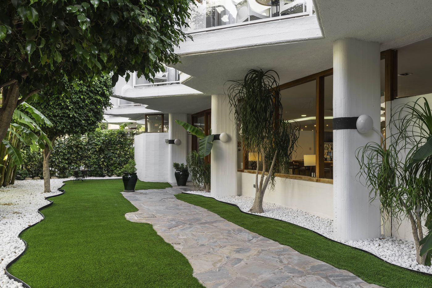 AluaSun-Lago-Rojo-General-view-9