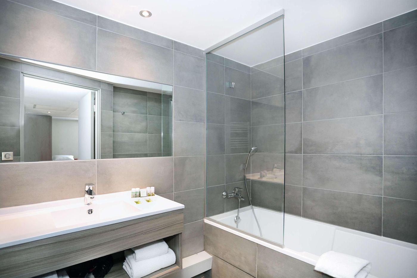 Best Western Linko Hotel-France-Aubagne-General view-10