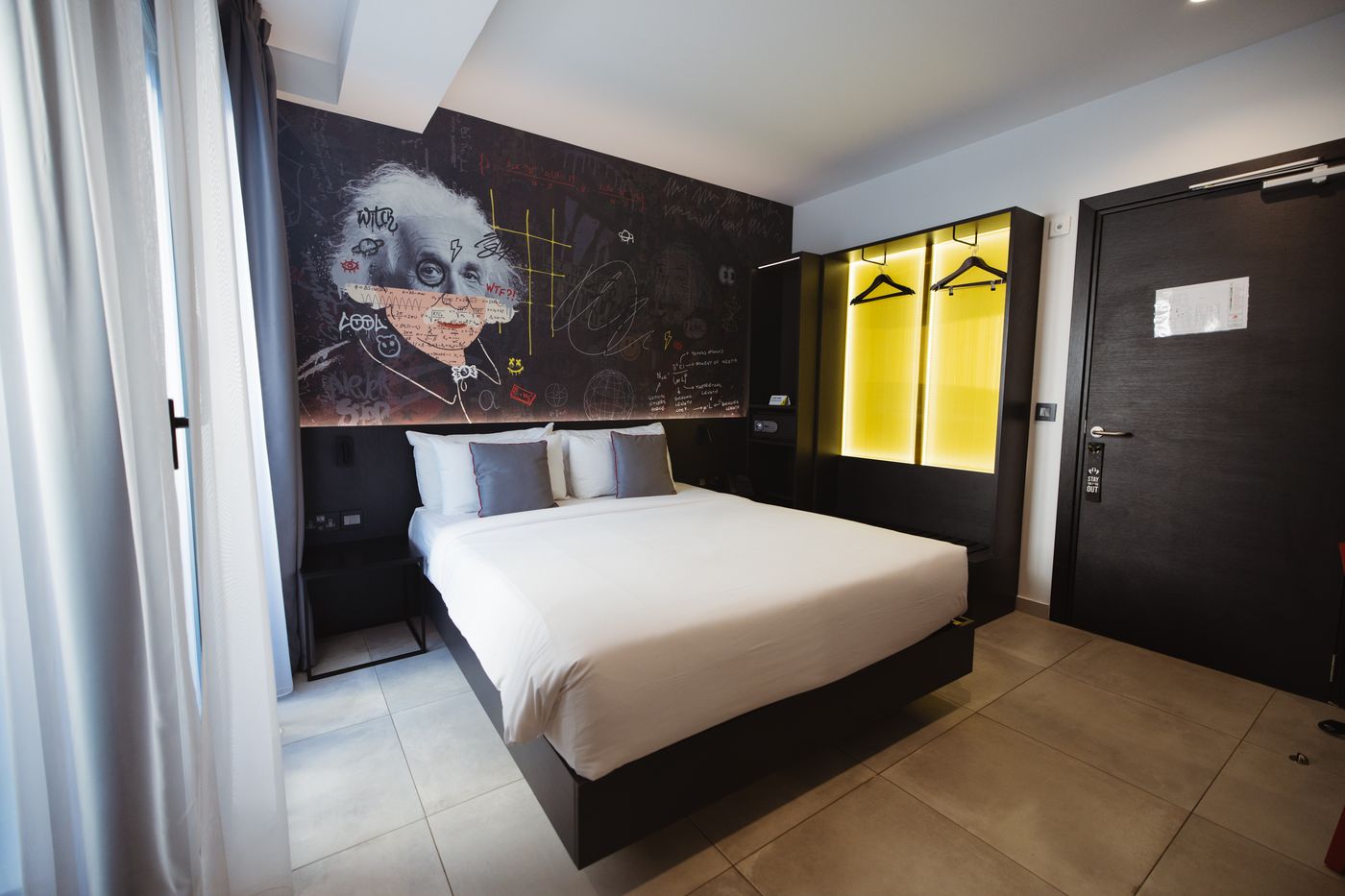 So-City-Hotel-Room-15