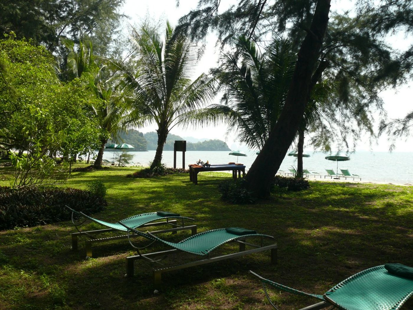 Krabi-Cha-Da-Resort-Beach-47