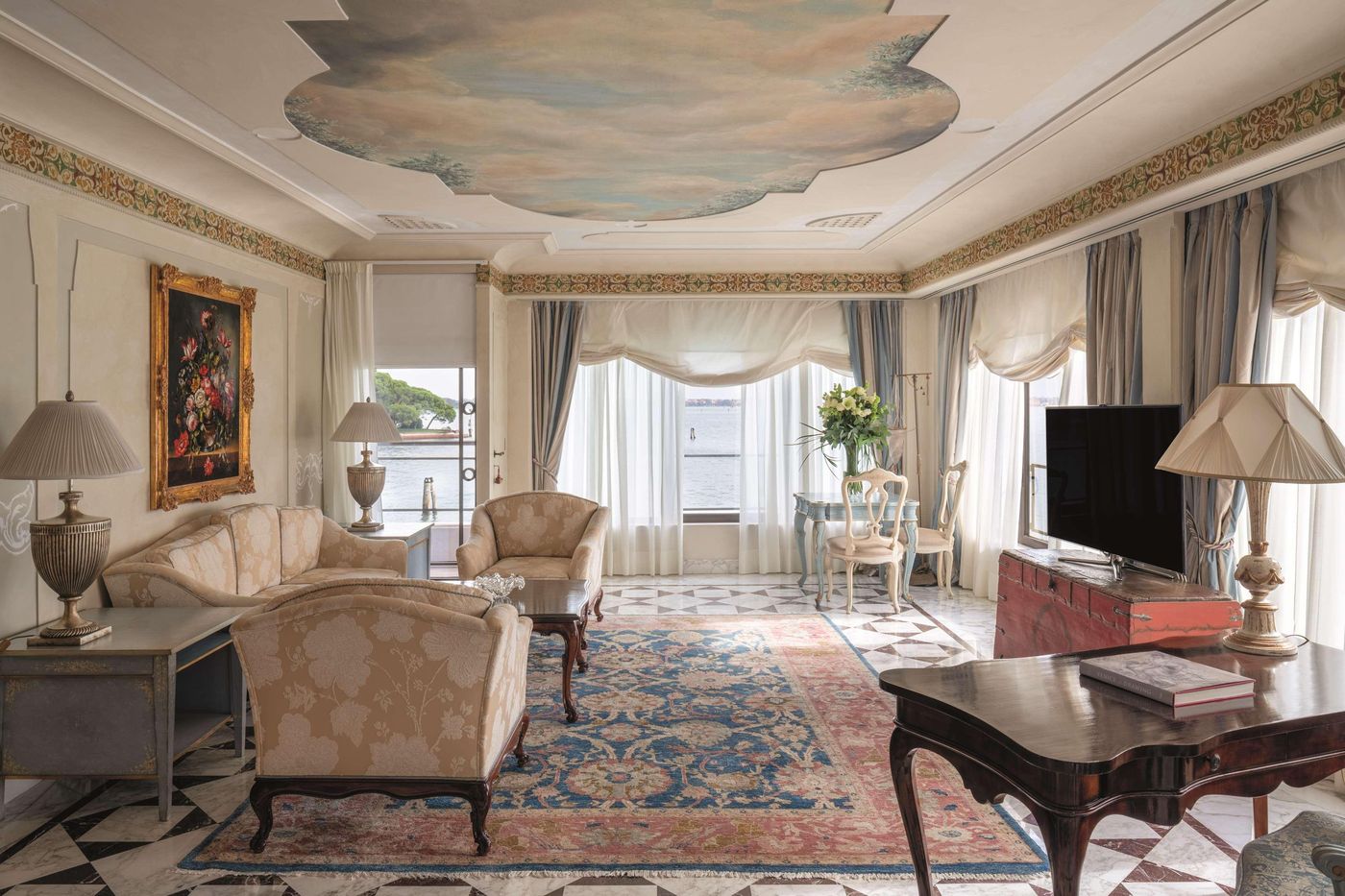 Hotel-Cipriani--A-Belmond-Hotel--Venice-Room-36