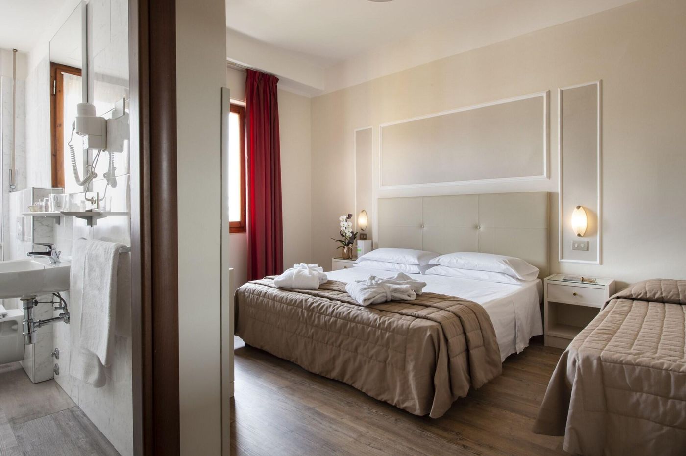 Hotel-Ariston---Spa-Room-14