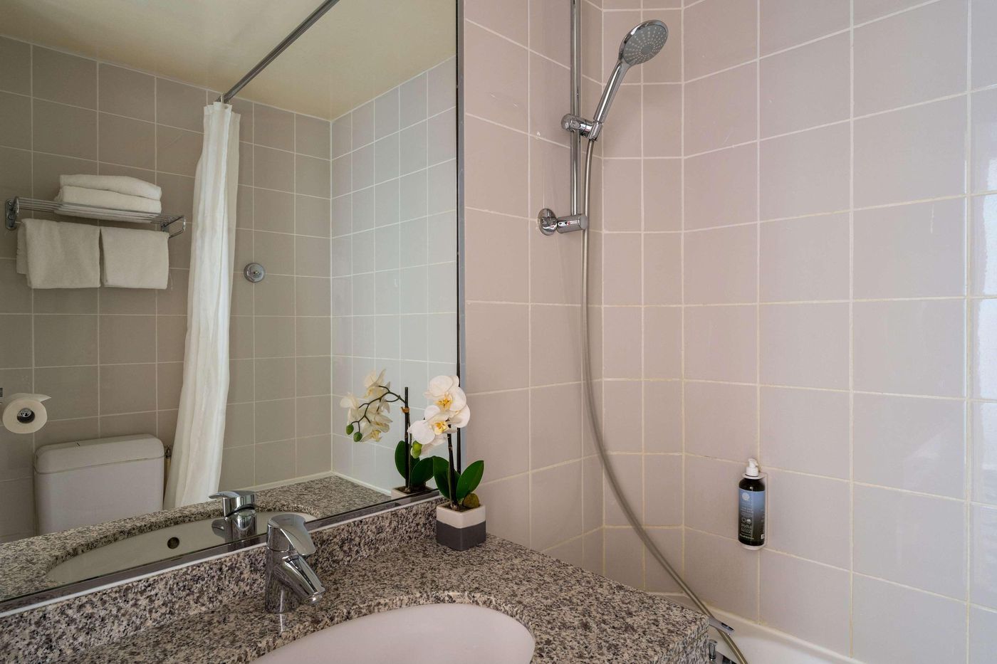 Astoria-Astotel-Room-35