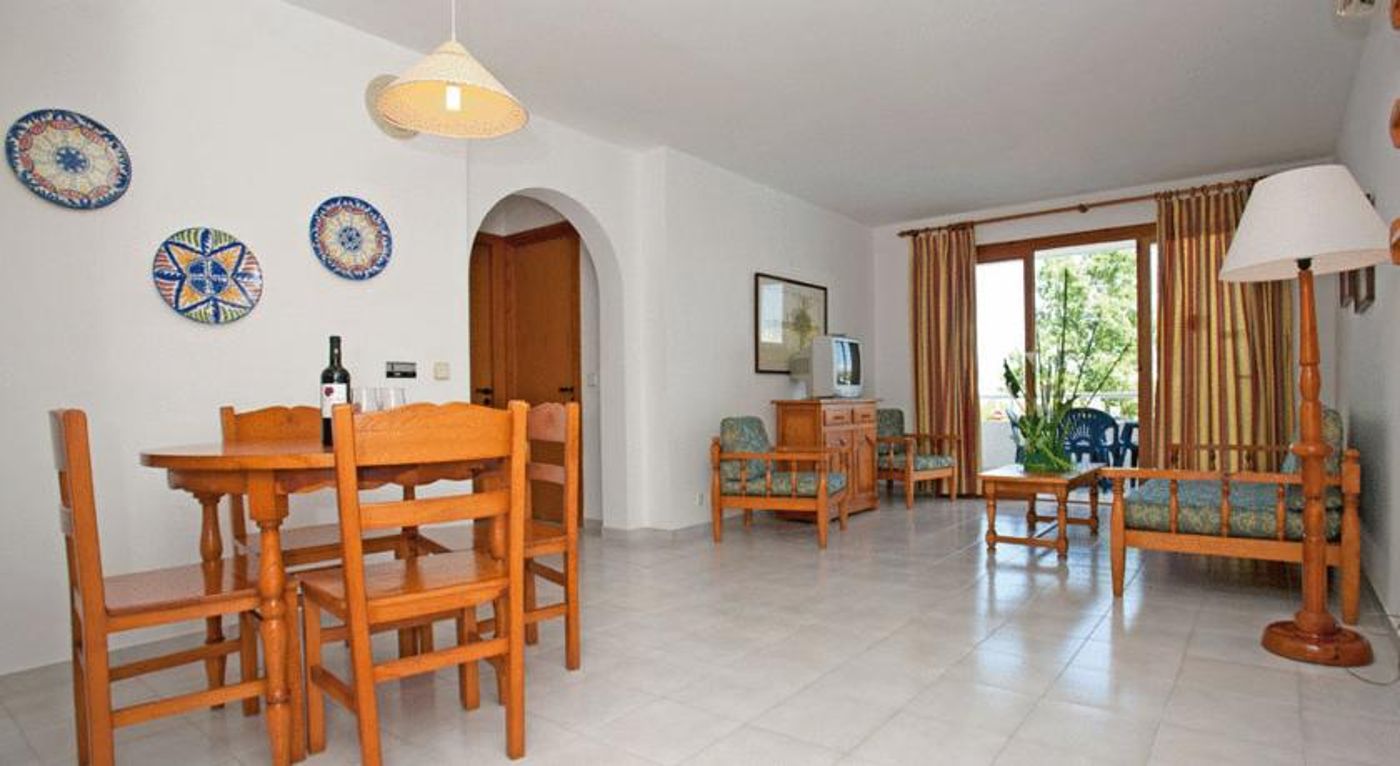 Las Velas Apartments