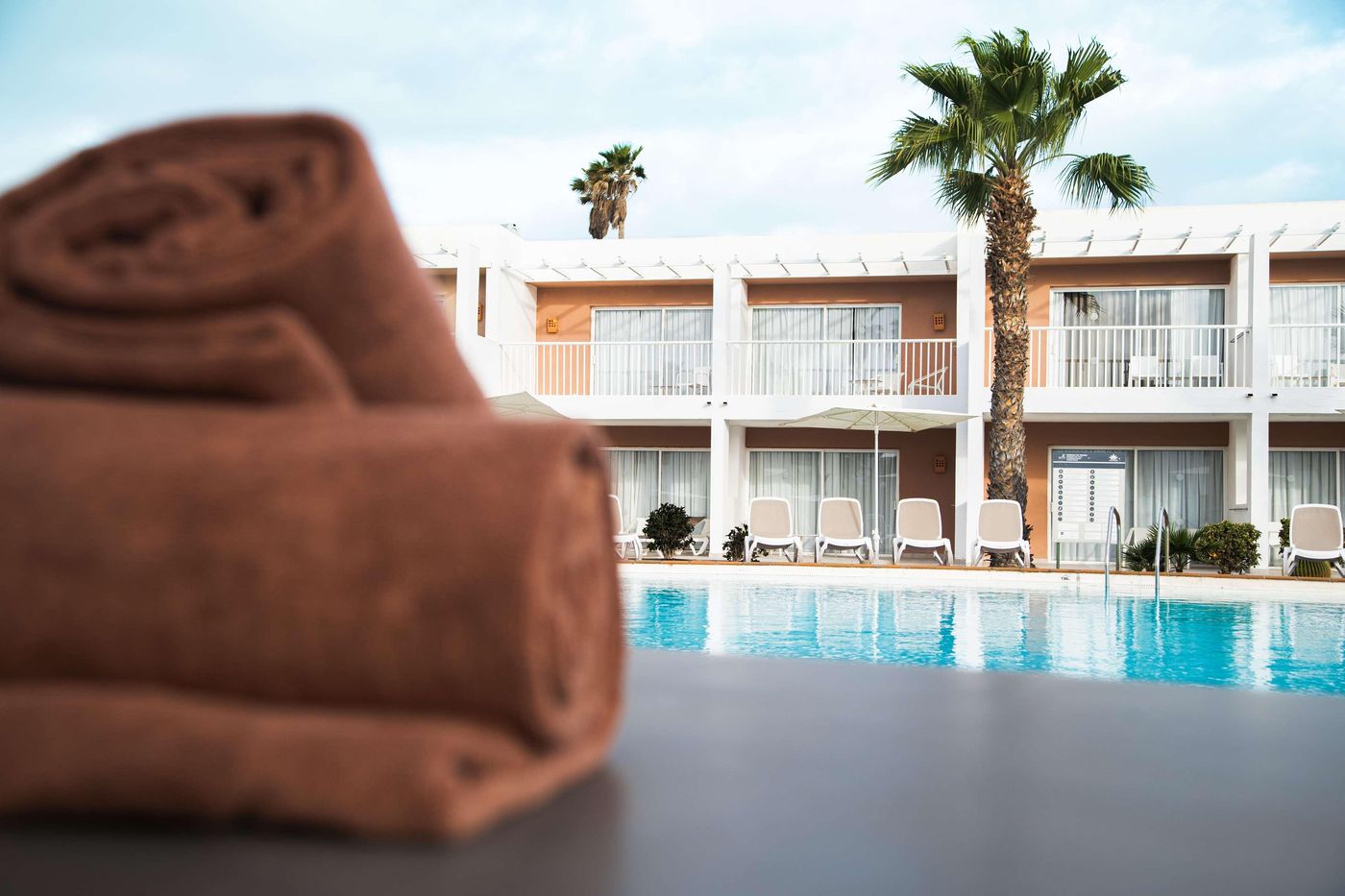 Labranda-Bahia-De-Lobos-Pool-17