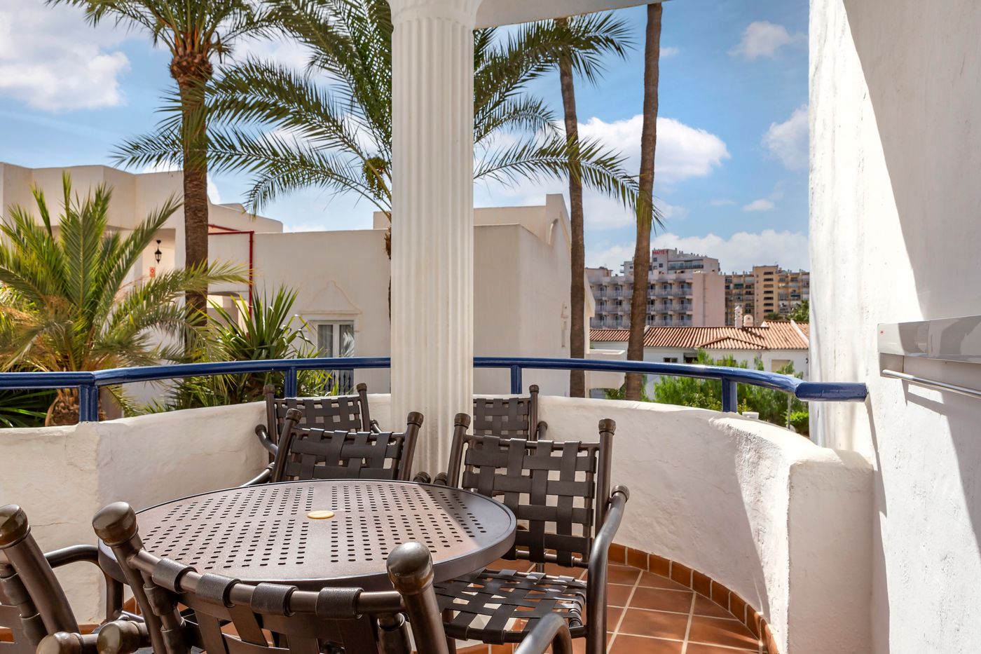 Sahara-Sunset-Room-11