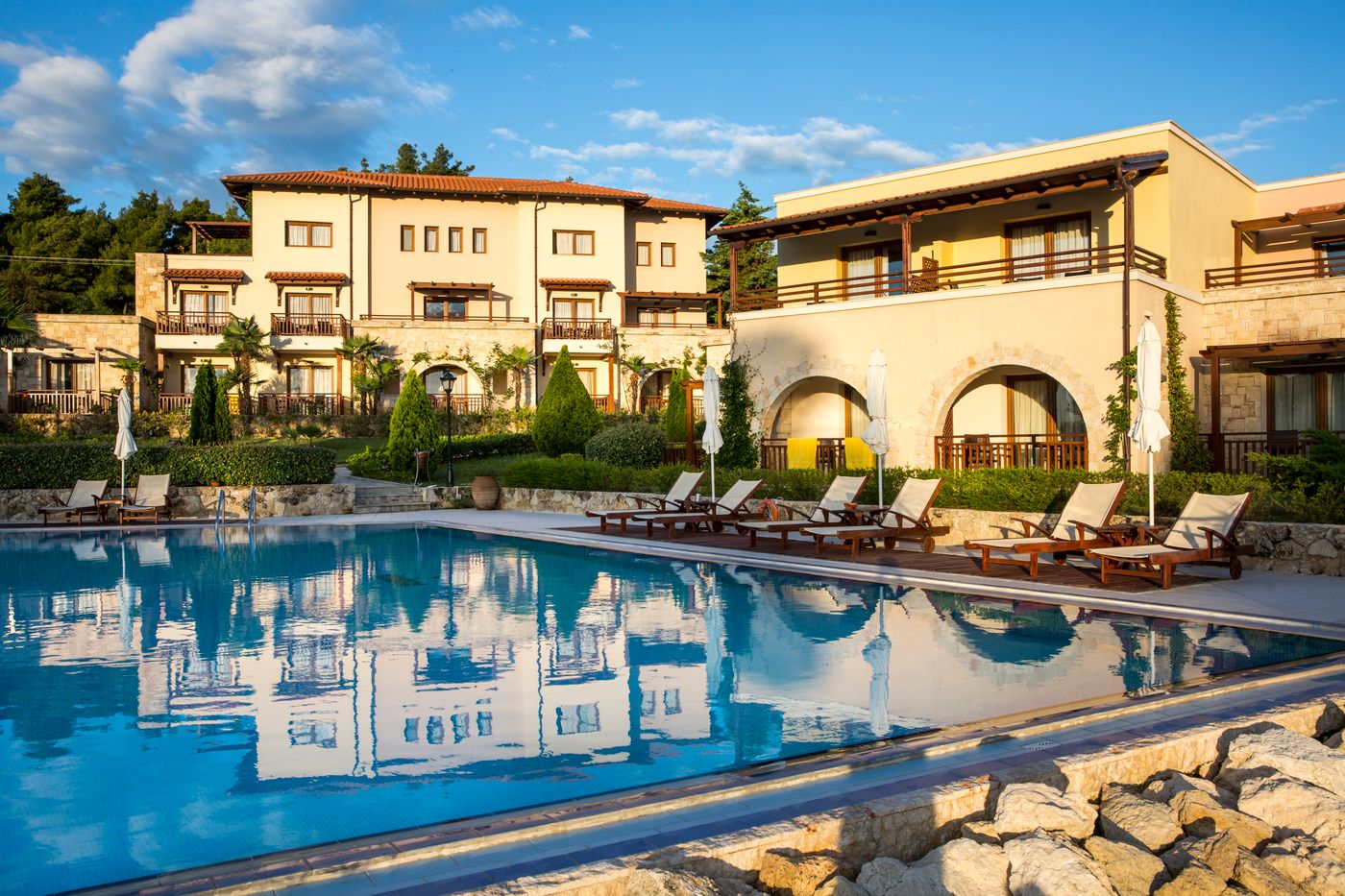 Aegean-Melathron-Thalasso-Spa-Hotel-General-view-8