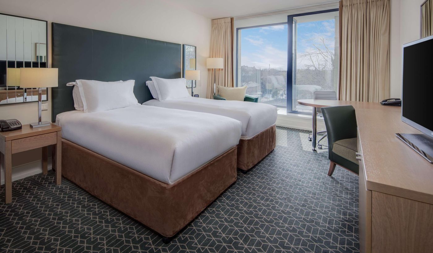 Hilton-Dublin-Kilmainham-Room-16