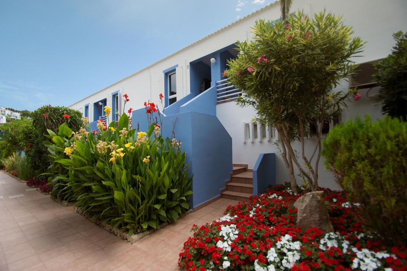 Galdana Gardens Apartments