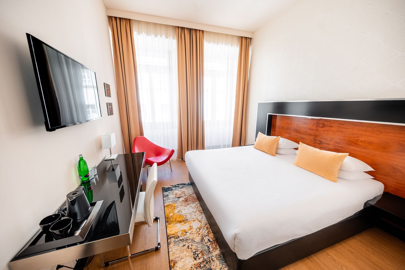 Grand-Majestic-Plaza-Hotel-Room-7