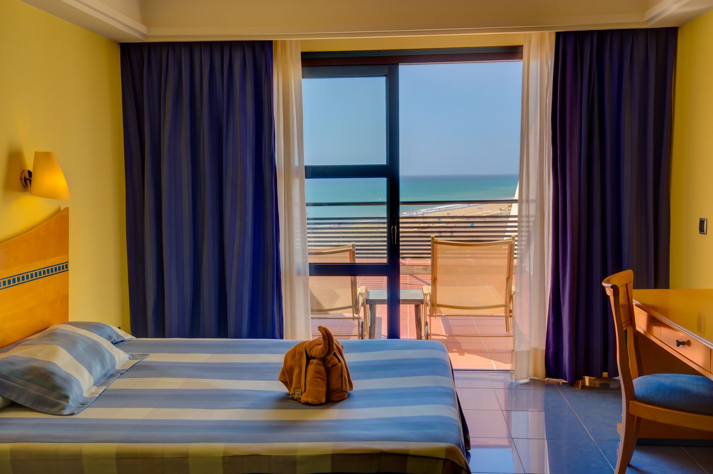 SBH-Crystal-Beach---Adults-Only-Room-10