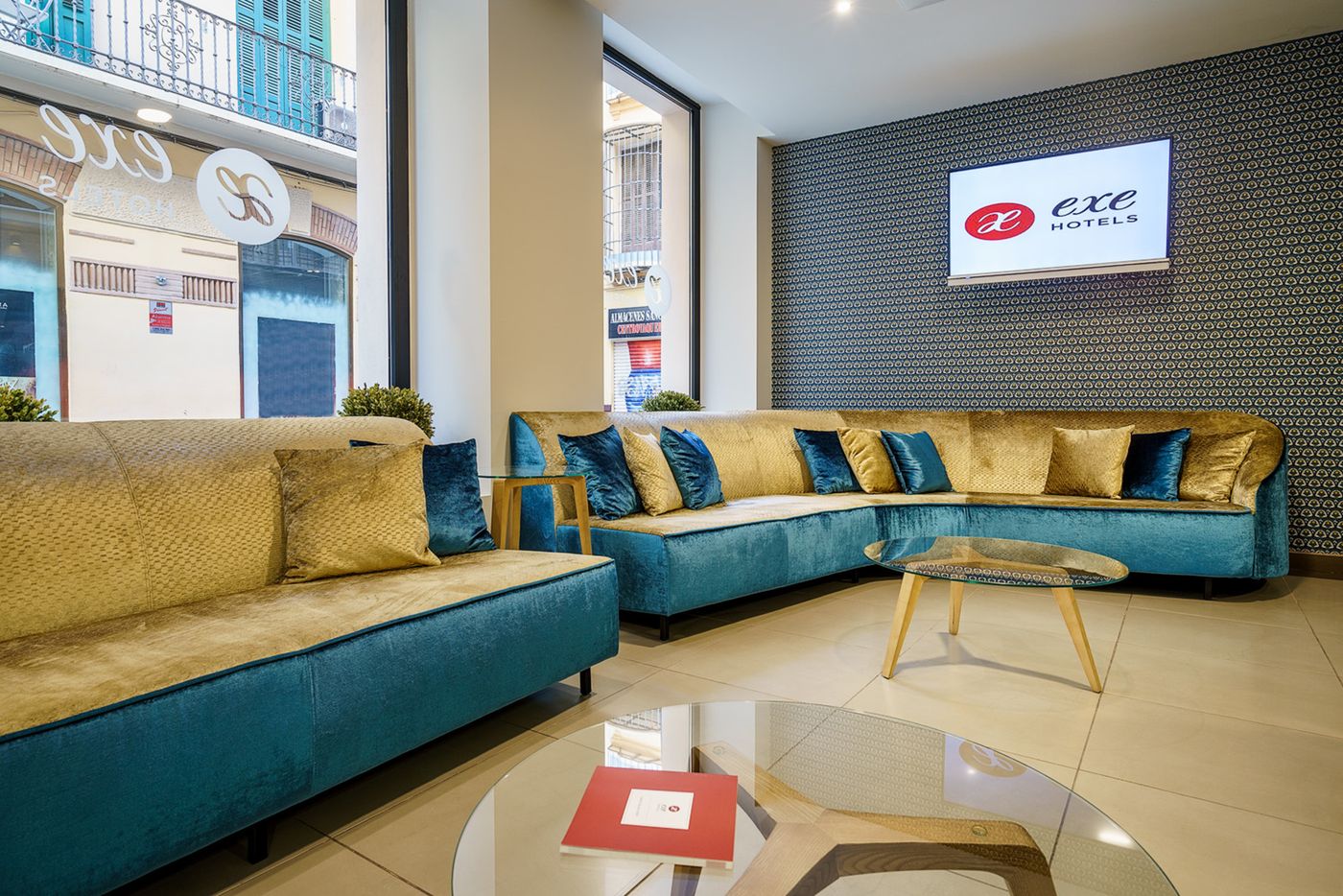 Exe-M-laga-Museos-Lobby-39