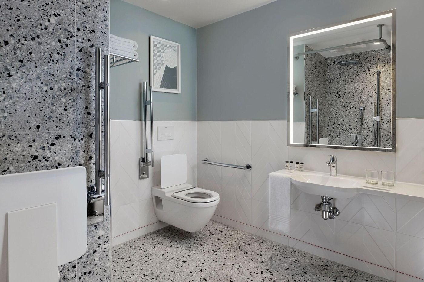 Sheraton-Amsterdam-Airport-Hotel-And-Conference-Center-Room-58