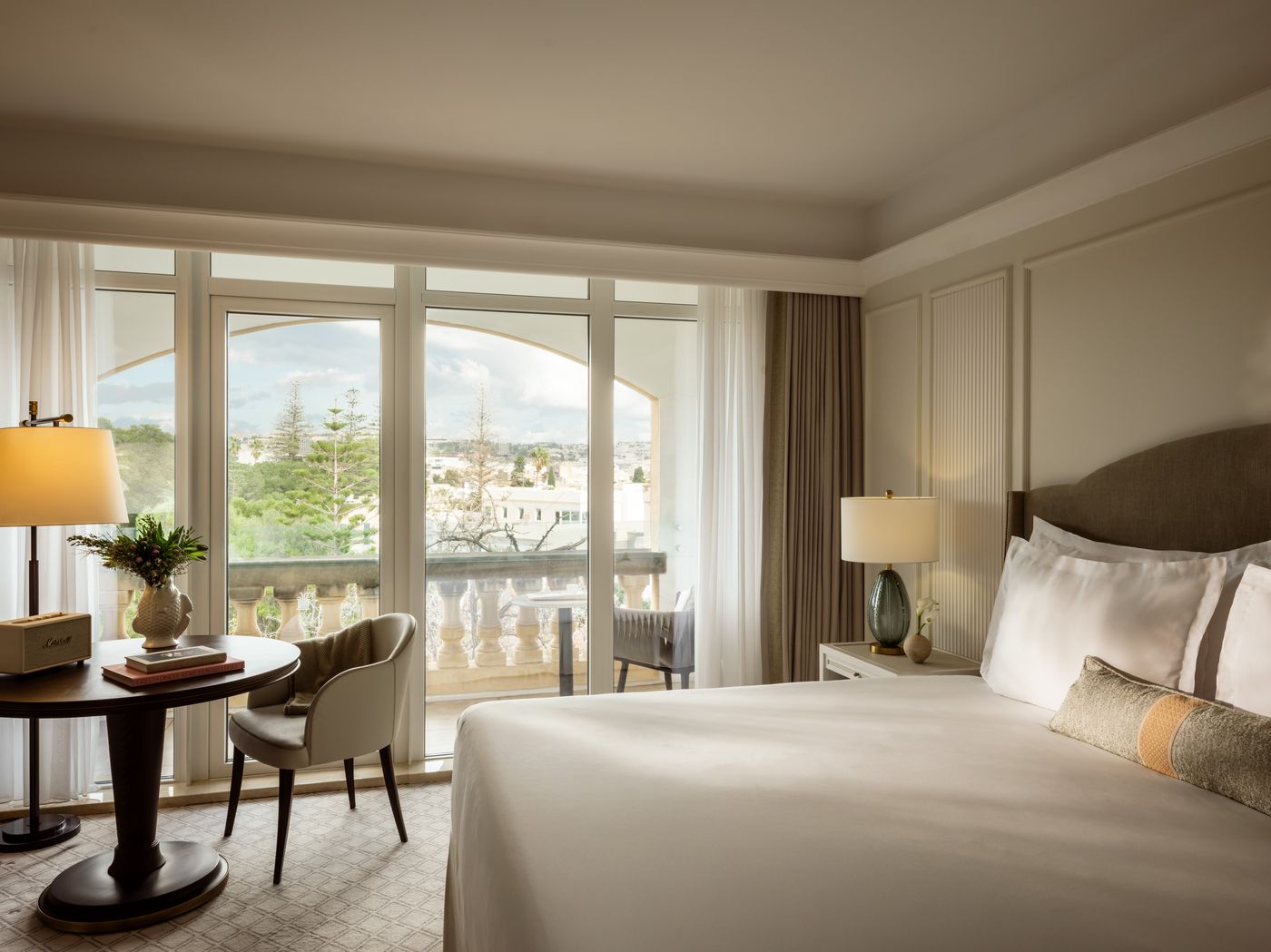 Corinthia-Palace-Hotel-Room-27
