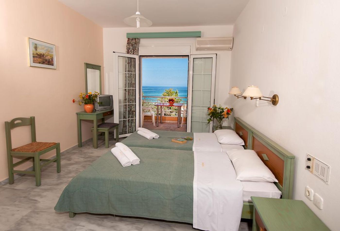 Sunrise Apartments - Sfakaki