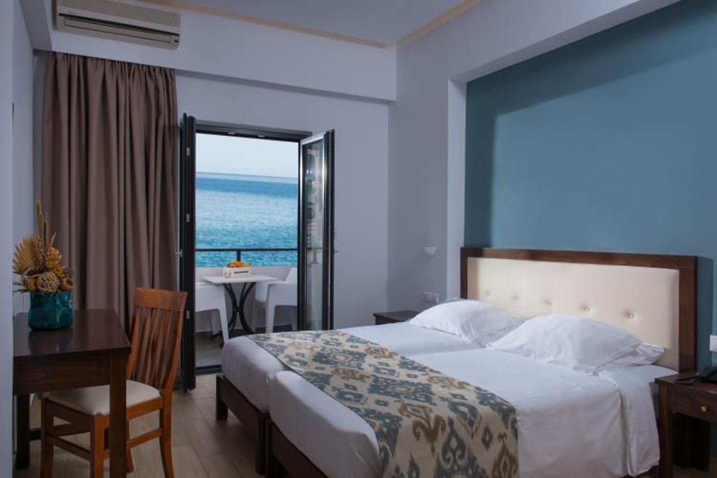 Golden Bay Apartments