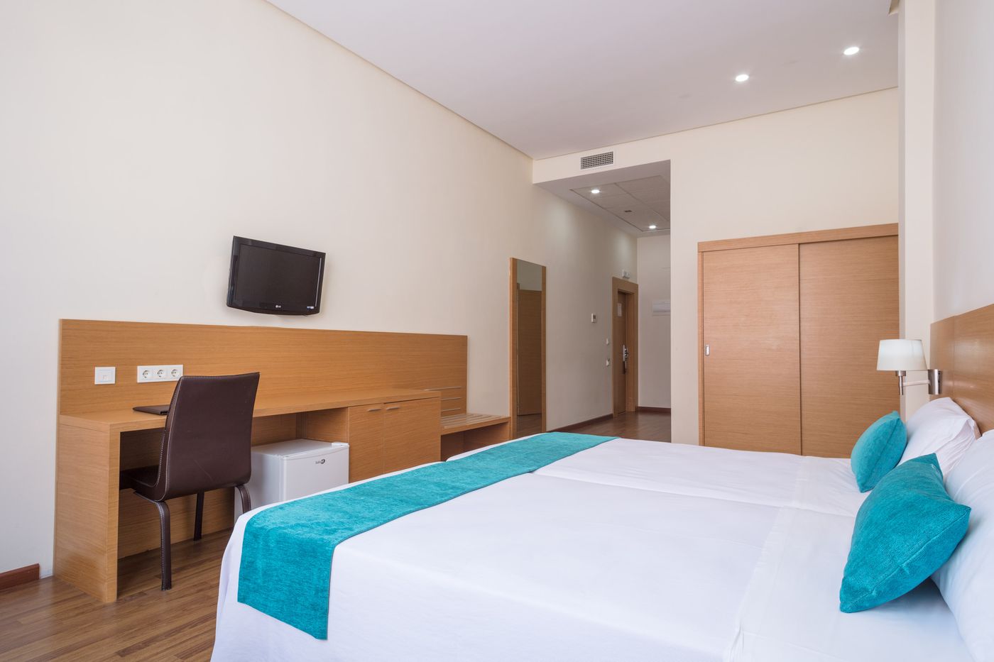 Cullera-Holiday-Room-24