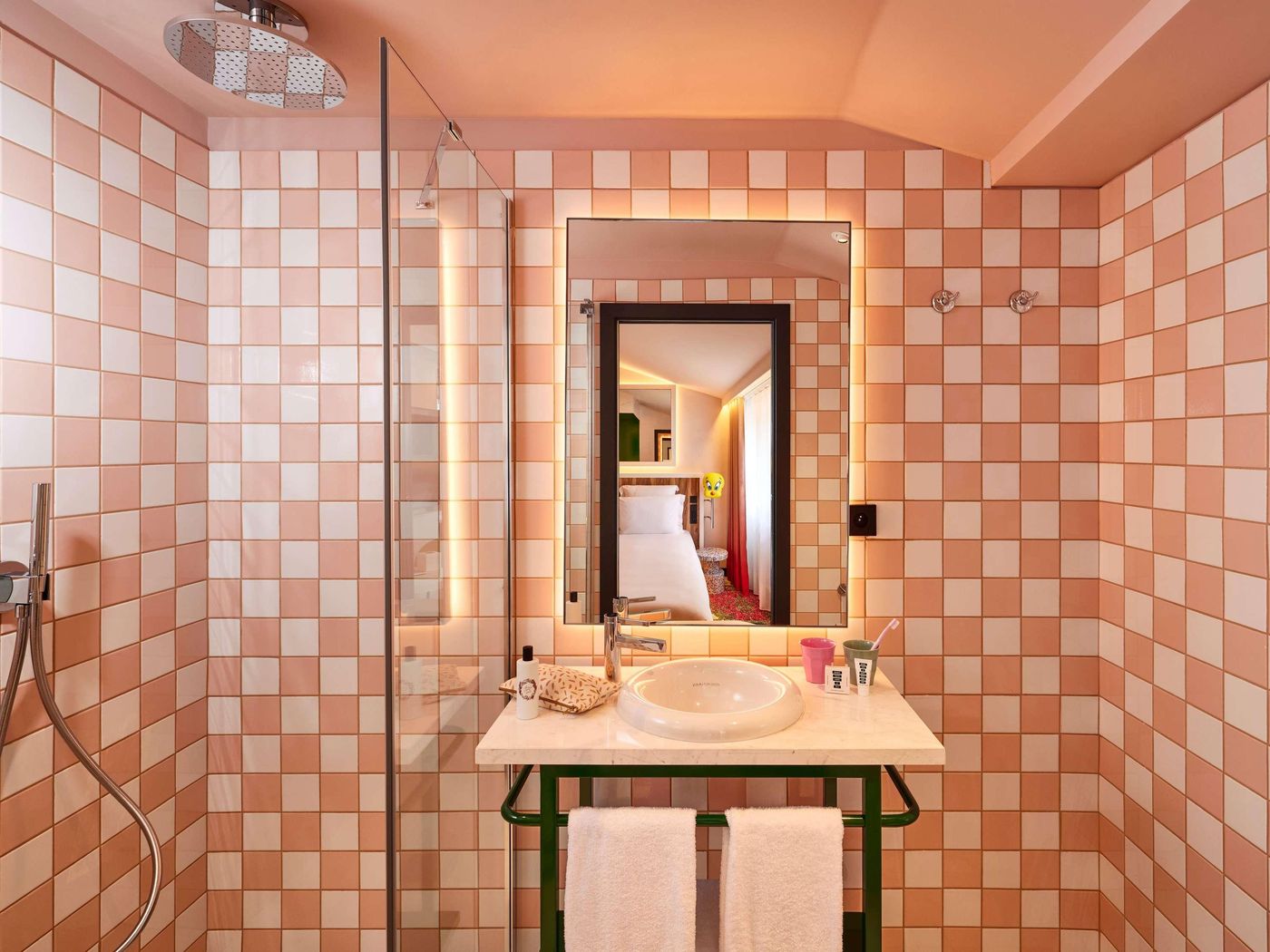 Mama-Shelter-Nice-Room-26