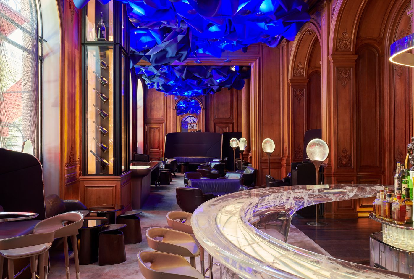 Hotel-Plaza-Athenee-Bar-13