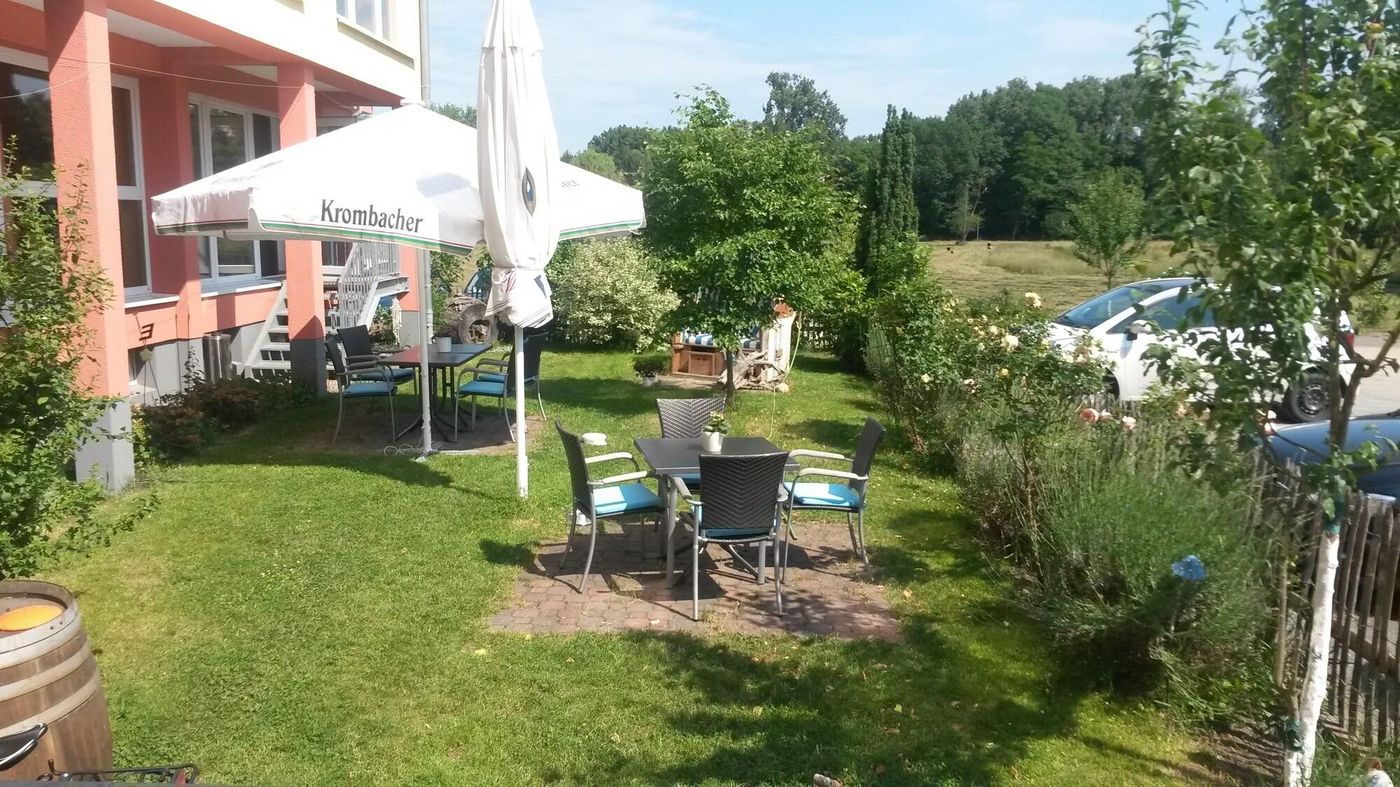 Mein Schlosshotel - Germany - HEUSENSTAMM - General view - 8