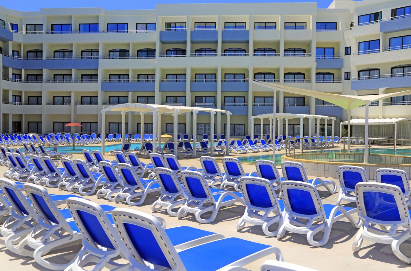 Riviera-Spa-Resort---Adults-Only-Pool-3