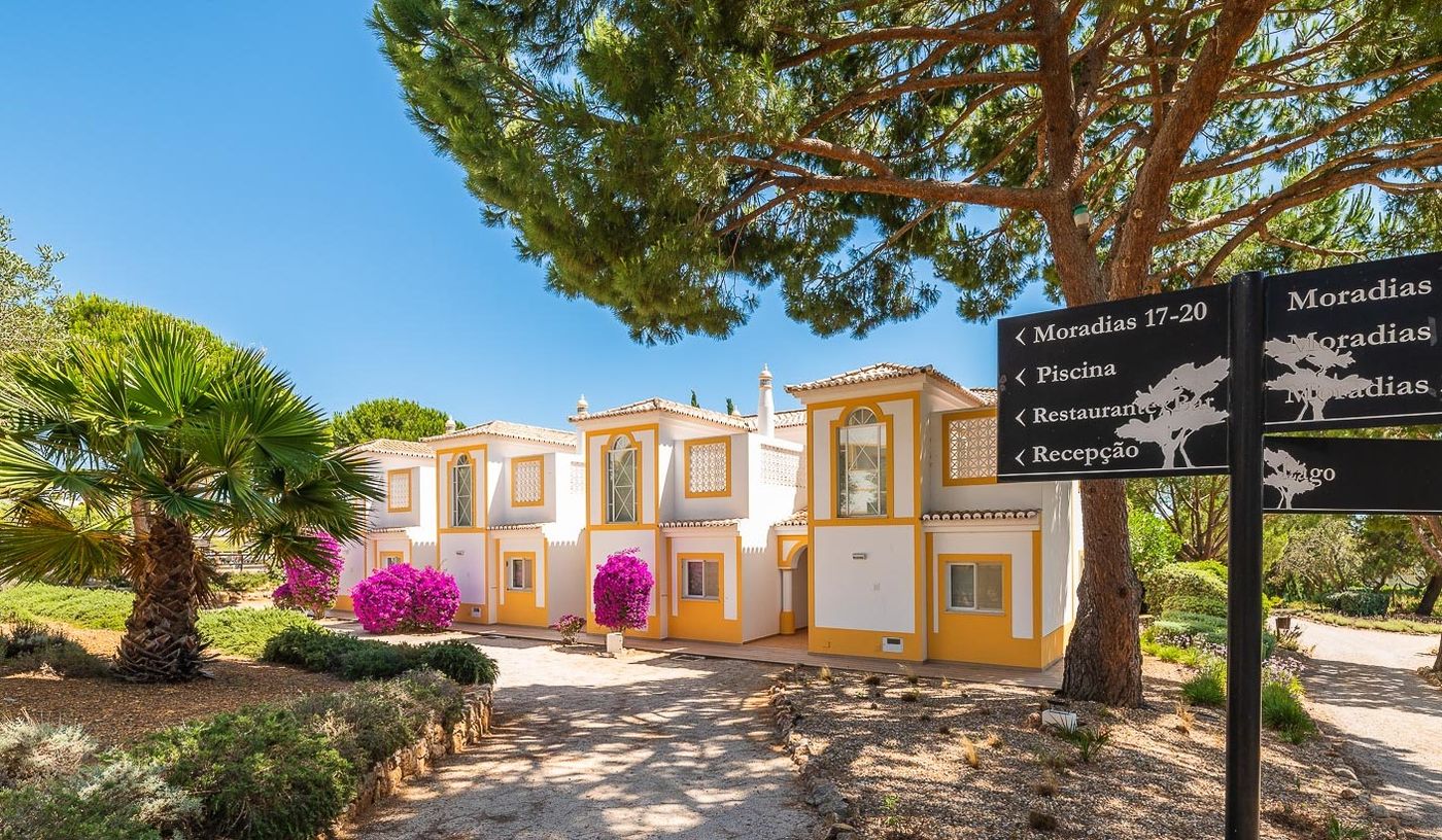 Vale-Del-Rei-Hotels-and-Villas-General-view-15