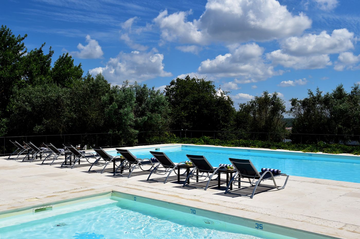 Pousada-Castelo-de-Alcacer-do-Sal-Pool-35